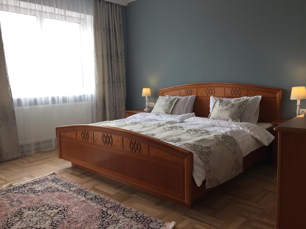 Kiem Premium Apartments Brasov Exterior photo